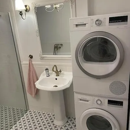 Apartament 70 M2 Duży *